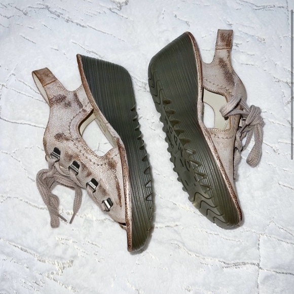 Fly London YIfa Luna Metallic Suede Lace Up Wedge Sandals Size EU 39 Us 8-8.5 - Picture 3 of 10